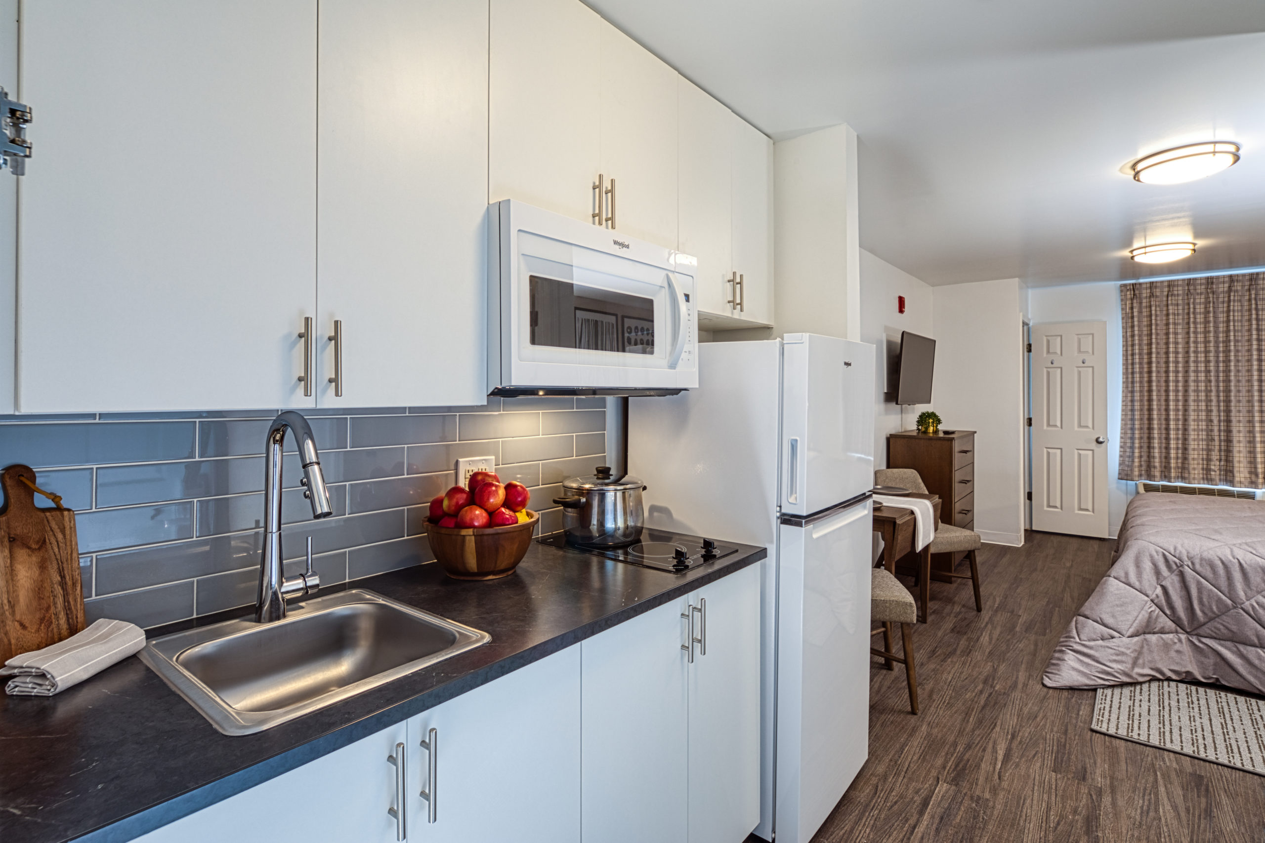 Premium Double Kitchen Premium Double Kitchen
